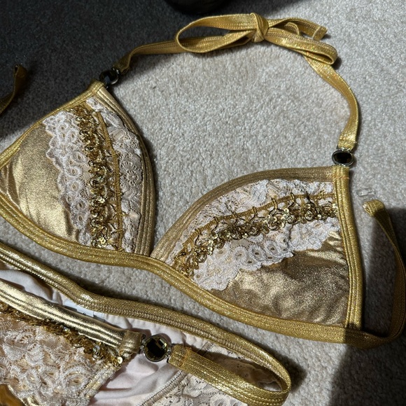 Gold Veve Swimsuit - Picture 4 of 4